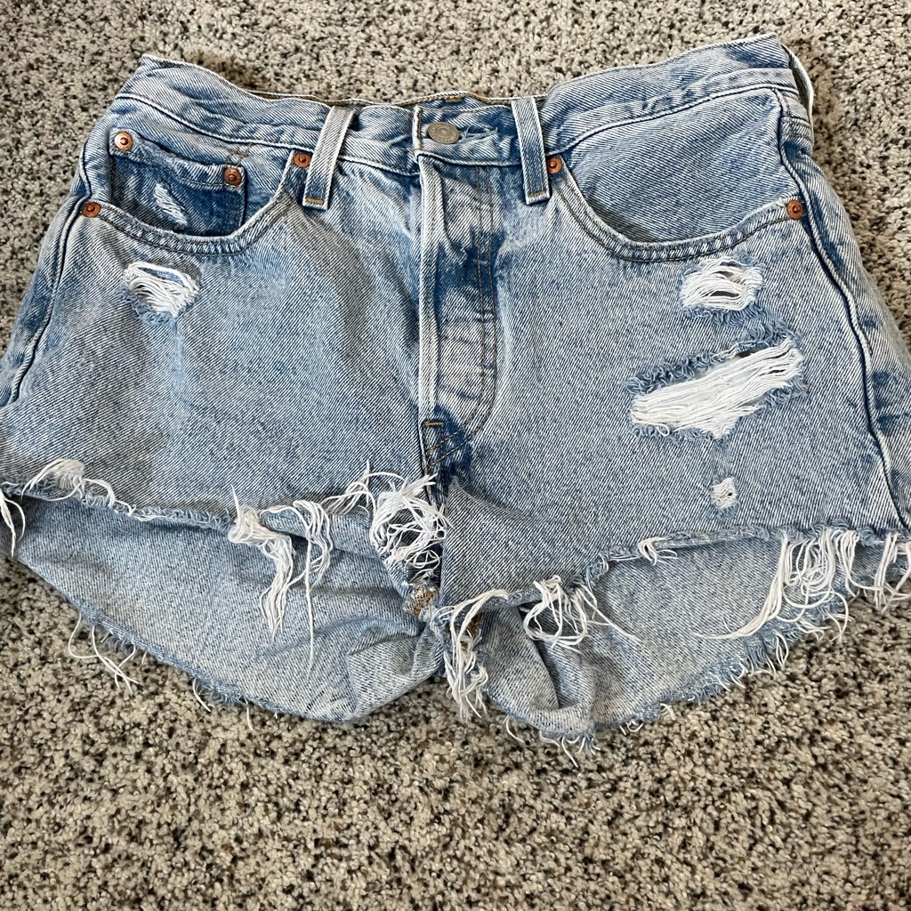 Levi Brand Shorts Size 26